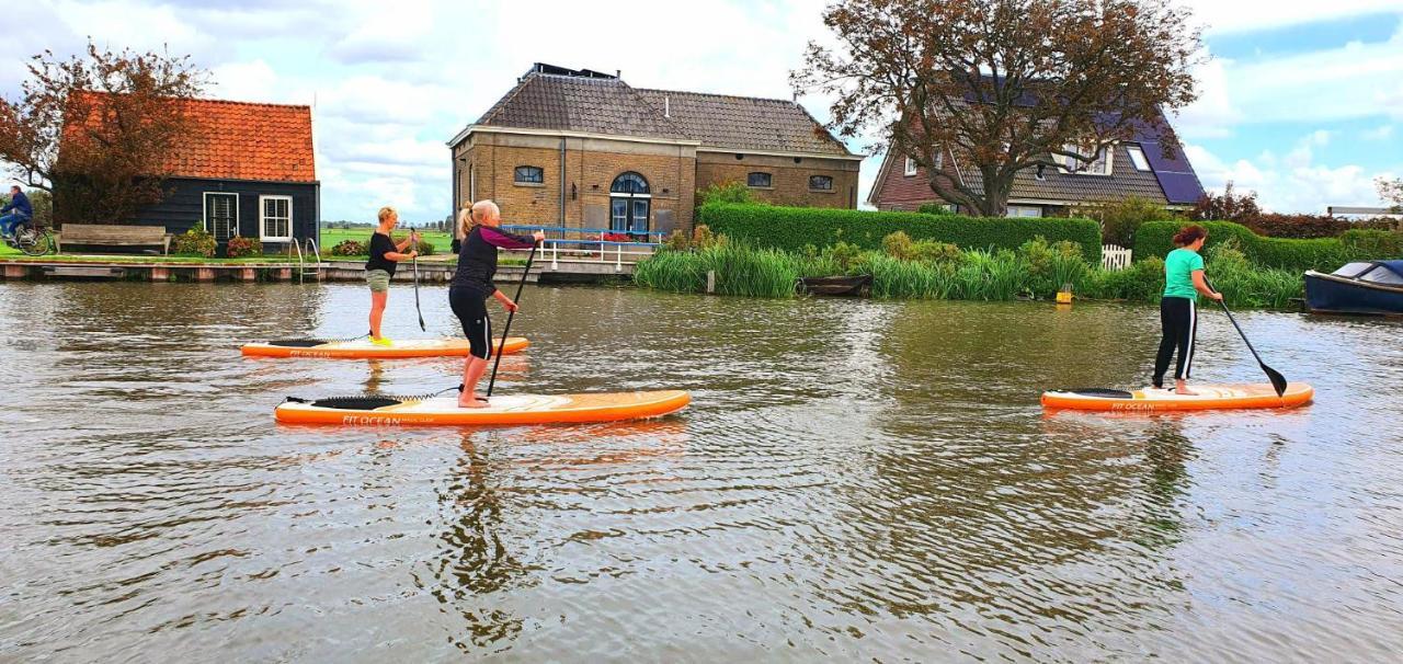 Rechthuis Van Zouteveen Bed & Breakfast 4*